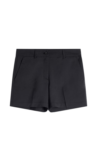 Gwen Shorts | Women's Golf | J.LINDEBERG®