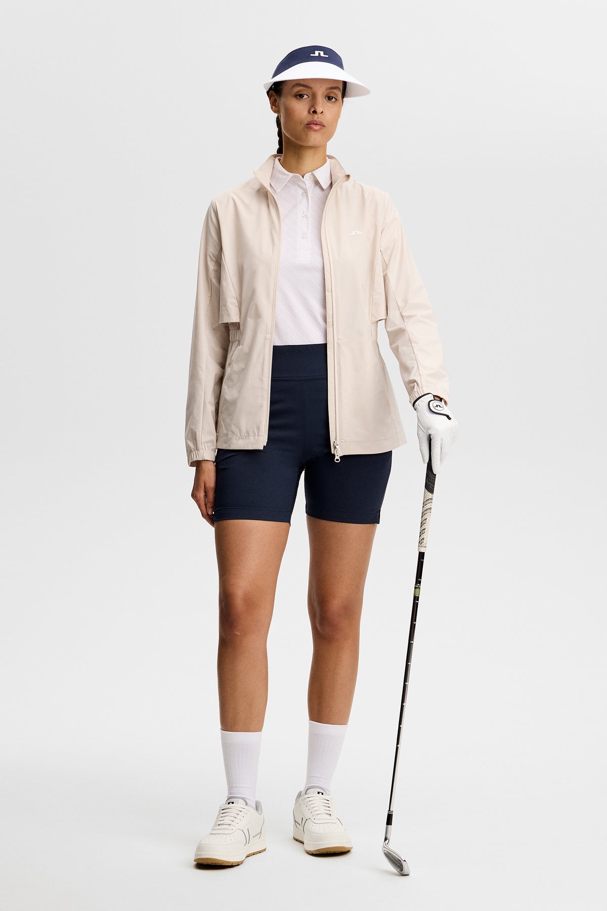 Levi shorts in JL Navy by J.Lindeberg