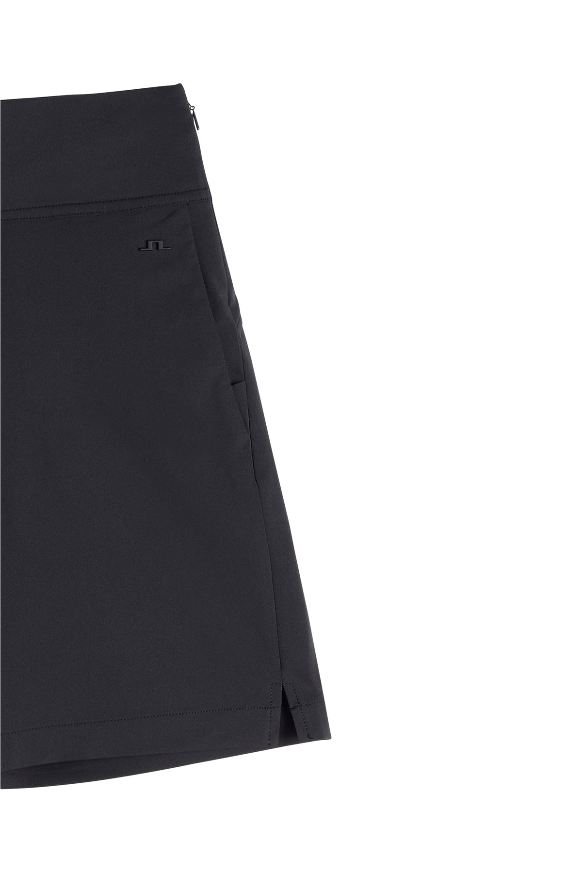 Levi shorts in Black by J.Lindeberg