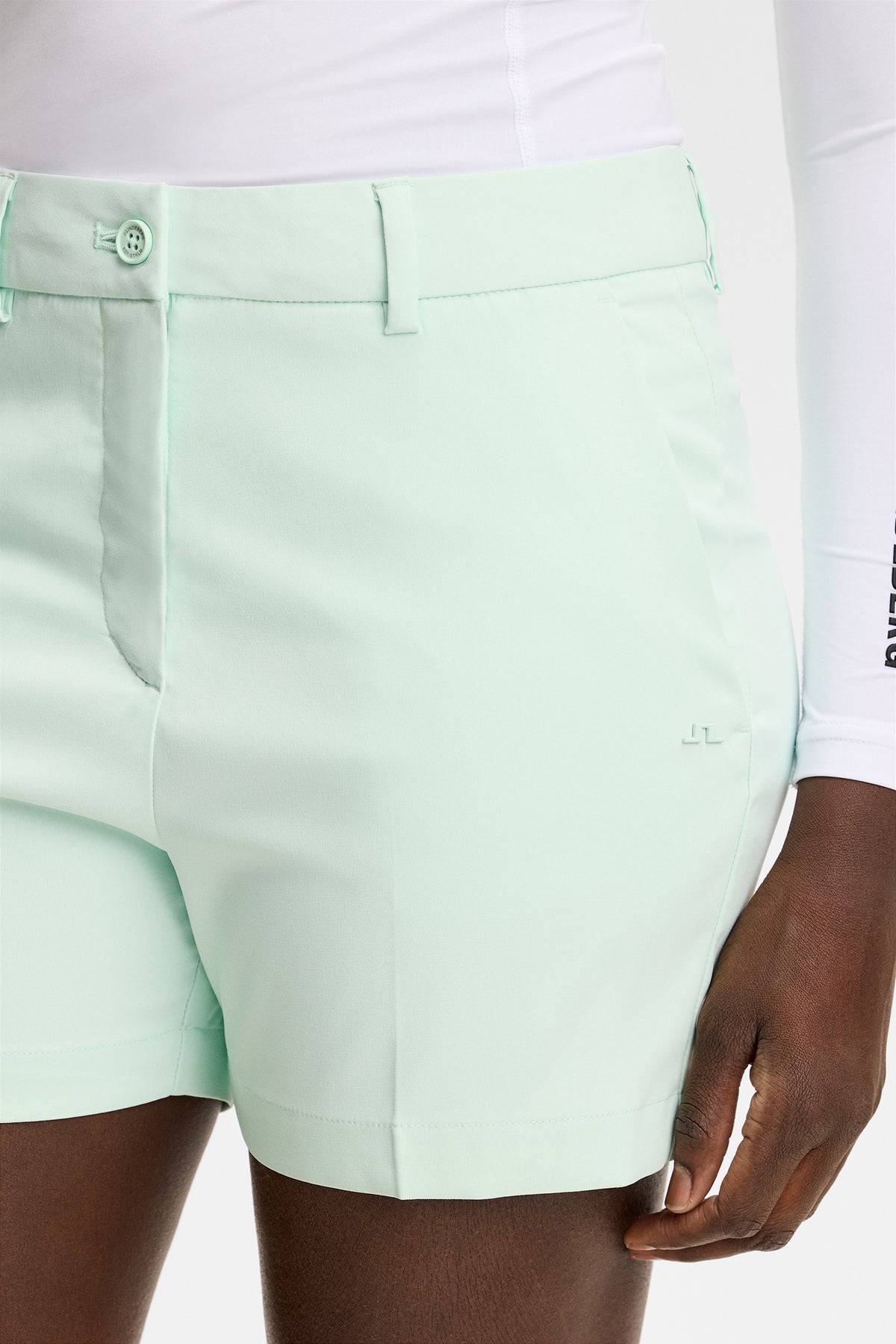 Gwen Shorts in Bay by J.Lindeberg