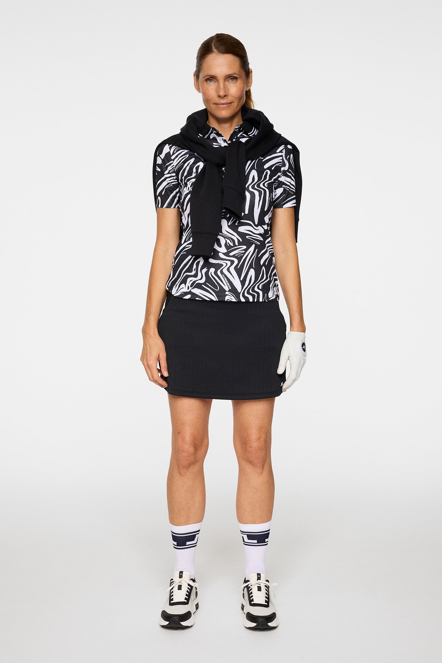 Mia Mid Skirt in Black by J.Lindeberg