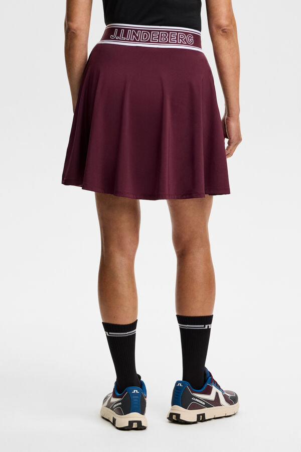 Aella Flared Skirt / Winetasting