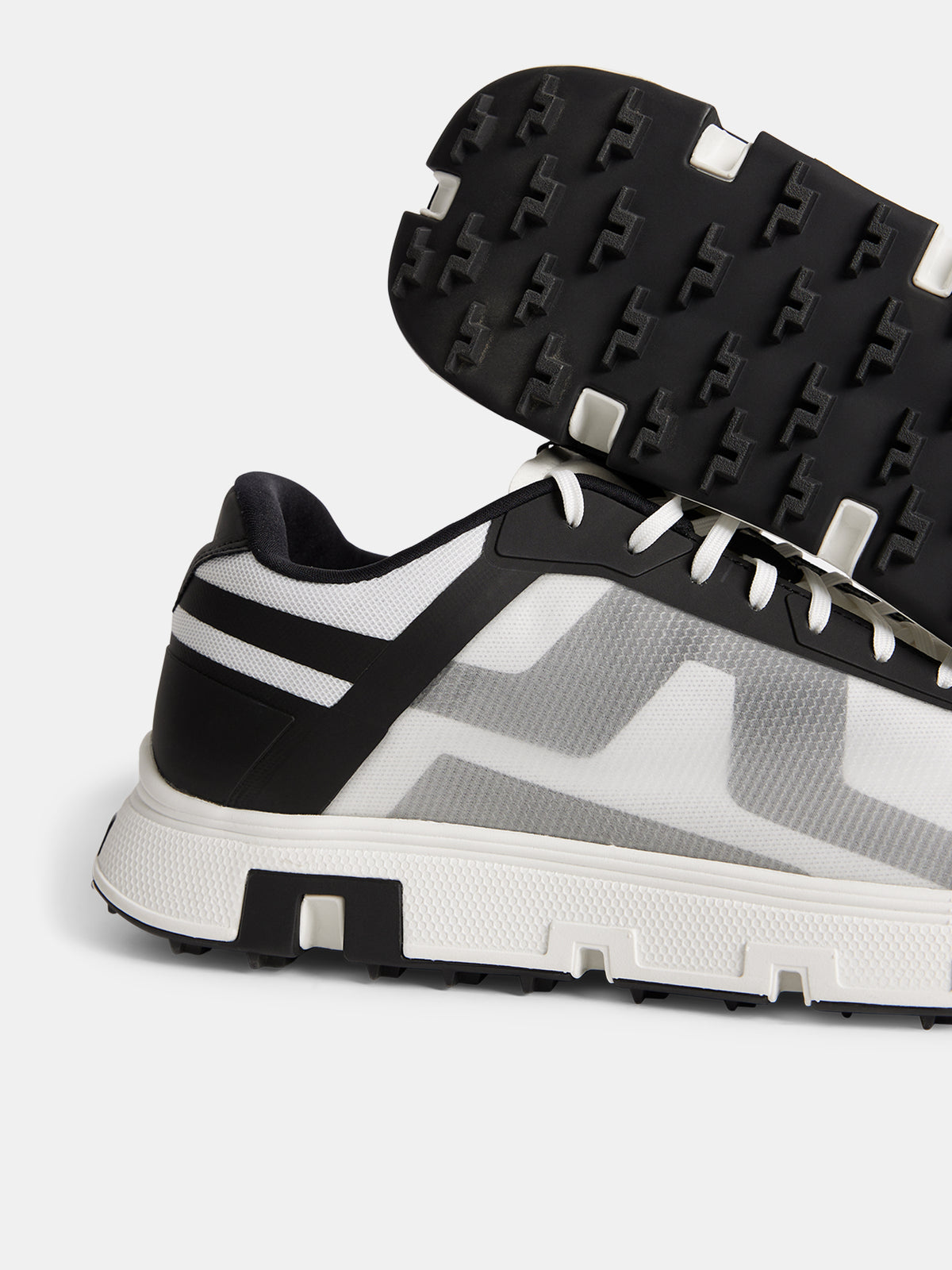 Vent 500 Golf Sneaker W in Black by J.Lindeberg