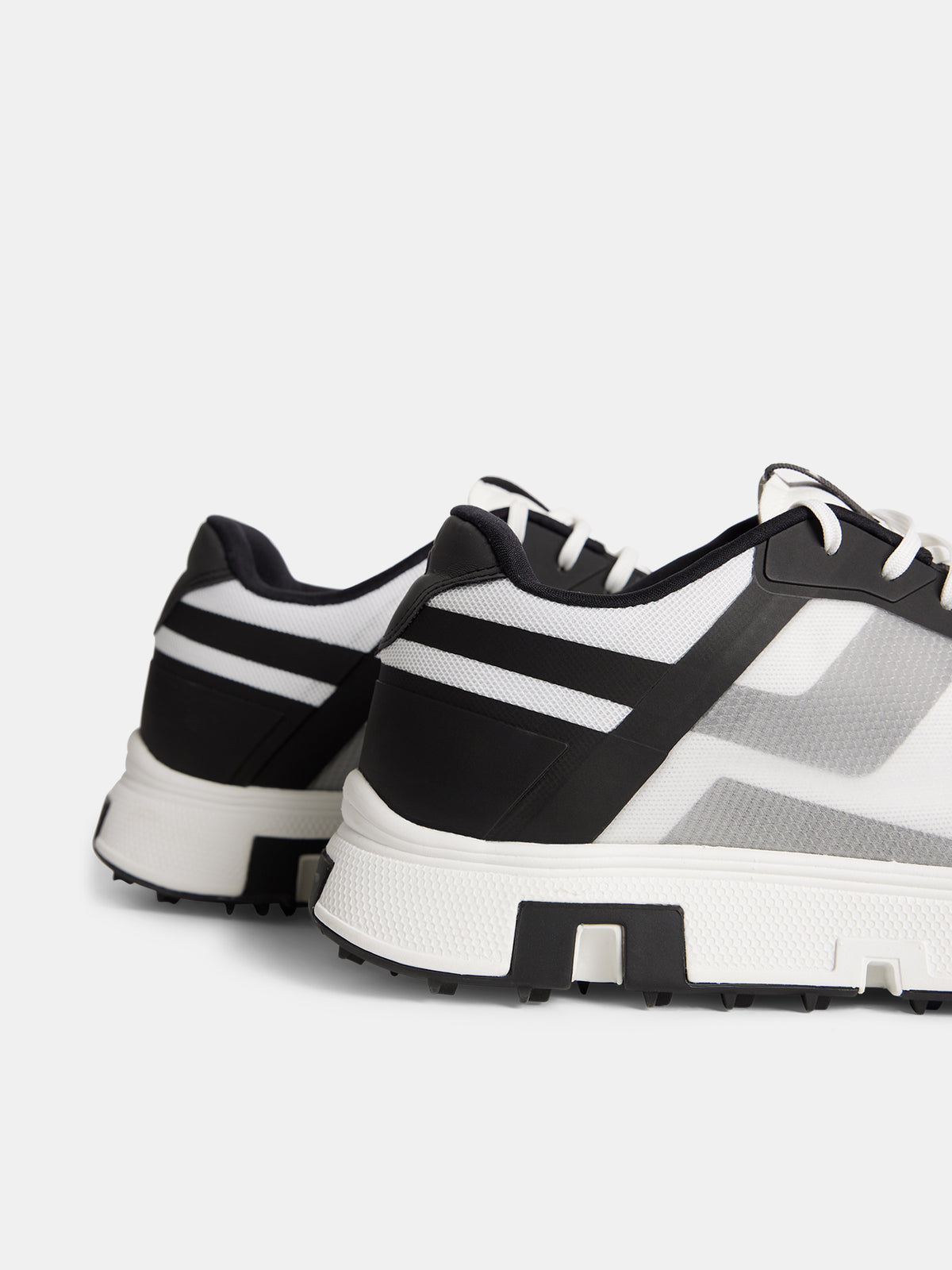 Vent 500 Golf Sneaker W in Black by J.Lindeberg