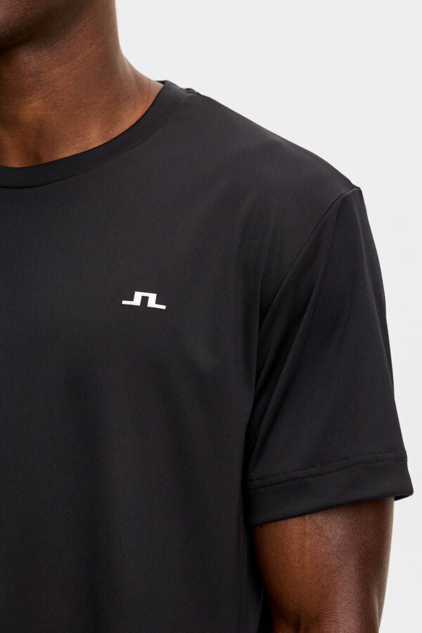 Ade T-shirt / Black