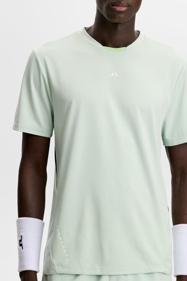 Dennis T-shirt / Subtle Green