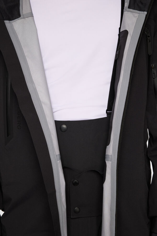 Sky Pro Shell Jacket / Black