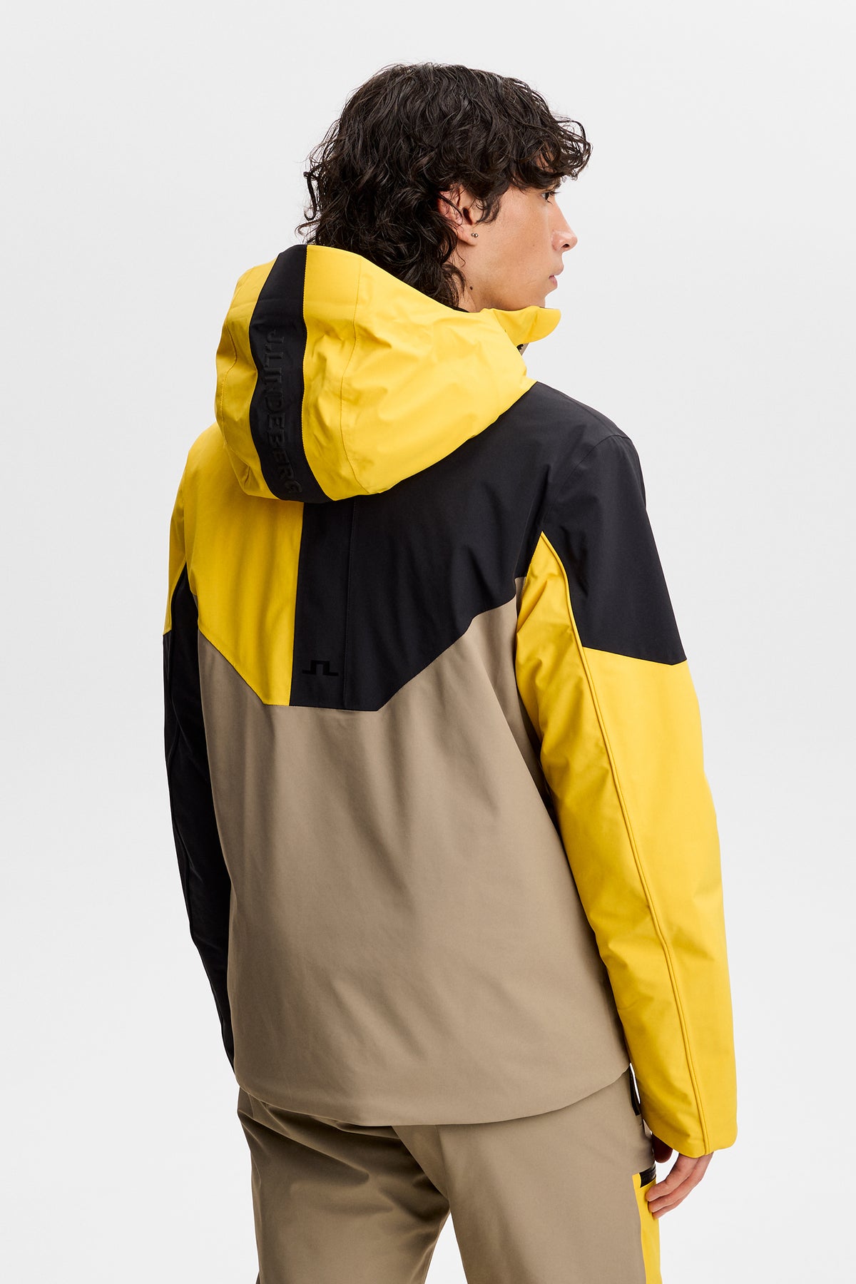 Caldwell Jacket  in Bumblebee by J.Lindeberg