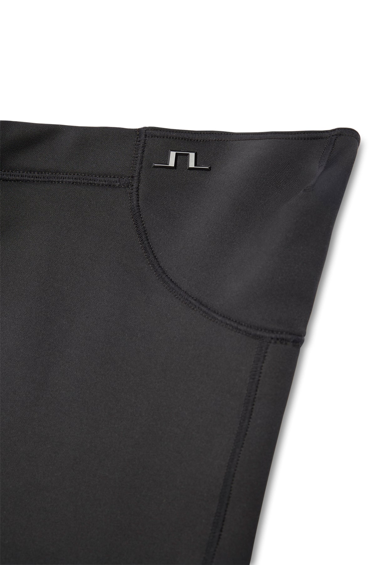 Thaw Neck Gaiter in Black by J.Lindeberg