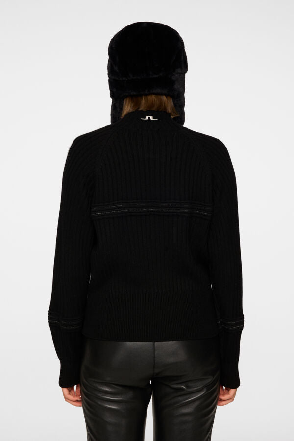 Nora Knitted Sweater / Black