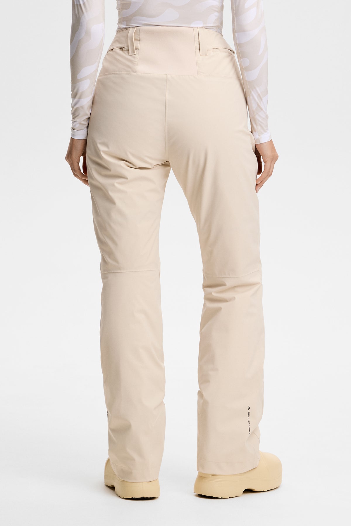 Elara Pant  in Moonbeam by J.Lindeberg