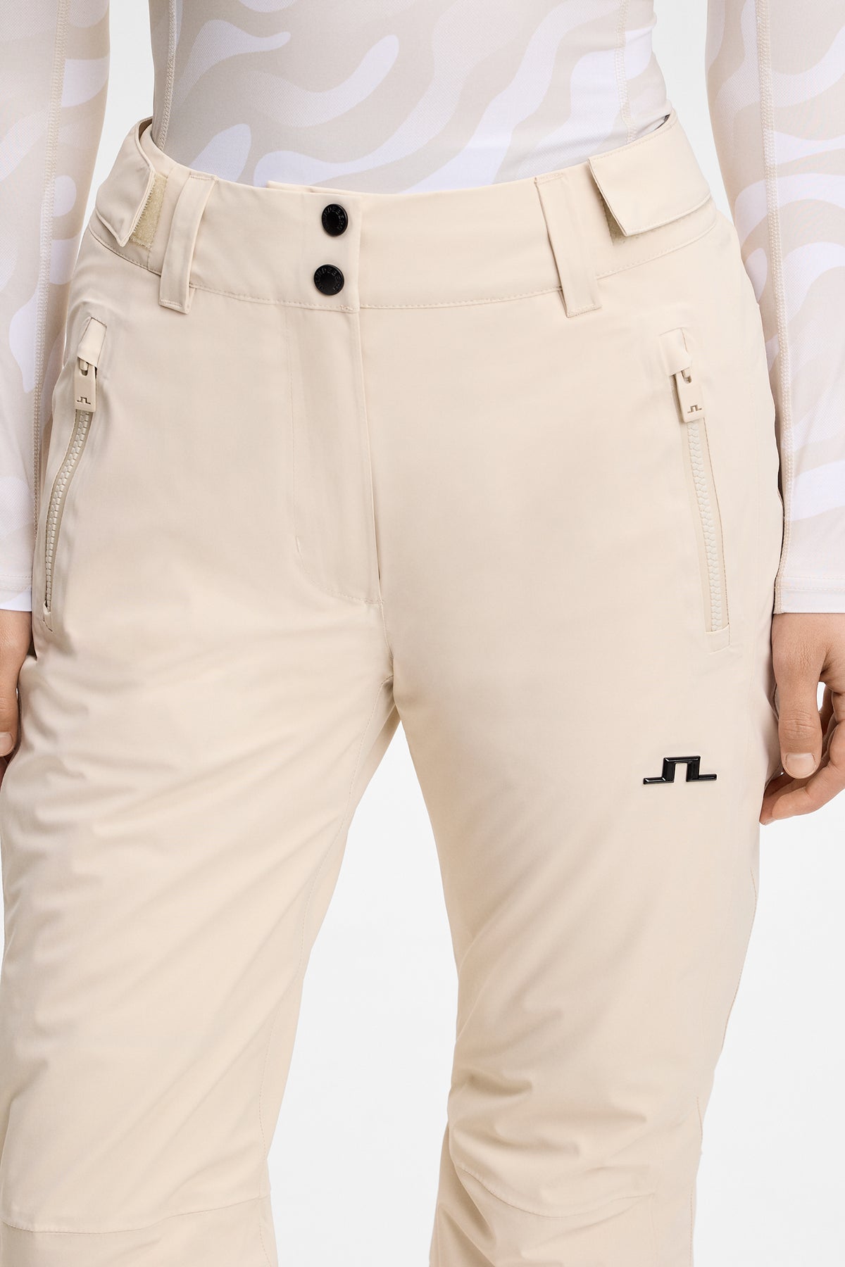 Elara Pant  in Moonbeam by J.Lindeberg